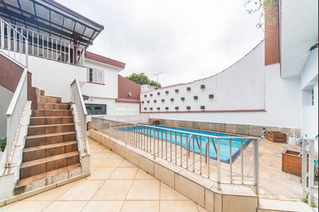 Casa para alugar com 600m², 3 quartos e 4 vagas Casa para alugar com 600m², 3 quartos e 4 vagasQuintal e Piscina