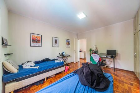 Casa para alugar com 600m², 3 quartos e 4 vagas Casa para alugar com 600m², 3 quartos e 4 vagasQuarto 2