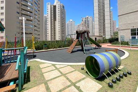 Apartamento à venda com 77m², 2 quartos e 2 vagasÁrea comum - Playground
