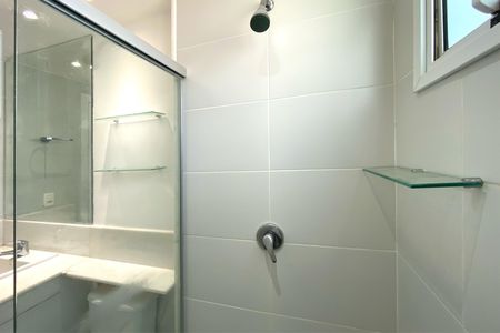 Apartamento à venda com 77m², 2 quartos e 2 vagasBanheiro da Suíte 1