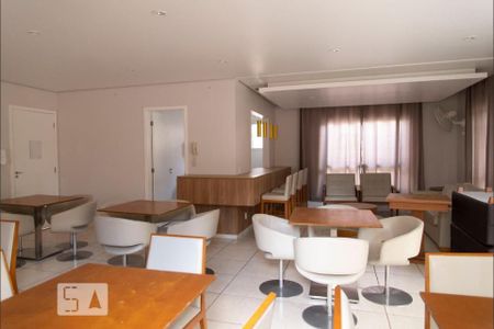 Apartamento à venda com 47m², 2 quartos e 1 vaga Apartamento à venda com 47m², 2 quartos e 1 vagaSalão de festas