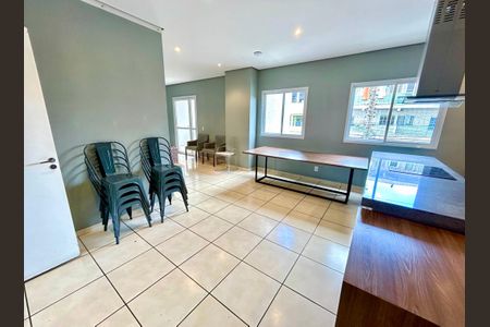Apartamento para alugar com 42m², 2 quartos e 1 vaga Apartamento para alugar com 42m², 2 quartos e 1 vagaÁrea comum - Salão de festas