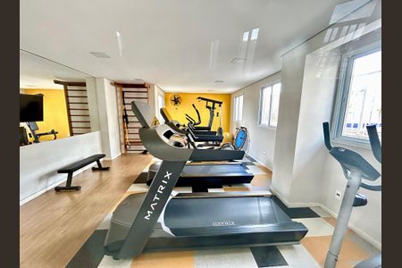 Apartamento para alugar com 42m², 2 quartos e 1 vaga Apartamento para alugar com 42m², 2 quartos e 1 vagaÁrea comum - Academia