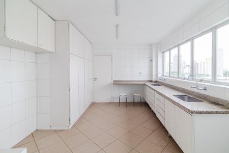 Apartamento à venda com 216m², 3 quartos e 4 vagasCozinha