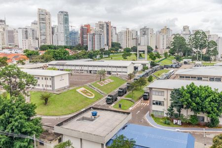 Vista de apartamento à venda com 3 quartos, 216m² em Moema, São Paulo