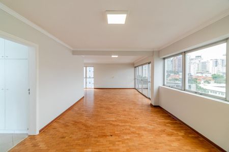 Sala de apartamento à venda com 3 quartos, 216m² em Moema, São Paulo