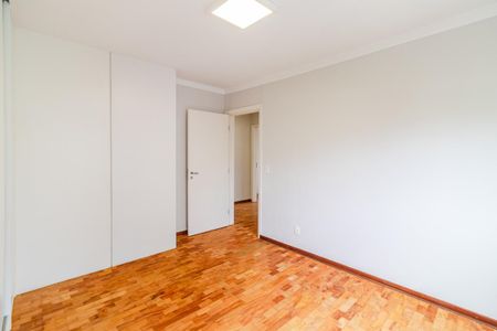 Apartamento à venda com 216m², 3 quartos e 4 vagasQuarto 1