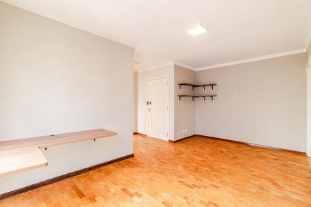 Apartamento à venda com 216m², 3 quartos e 4 vagasEscritório