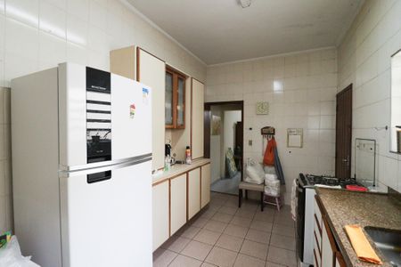 Casa para alugar com 300m², 3 quartos e 5 vagas Casa para alugar com 300m², 3 quartos e 5 vagasCozinha