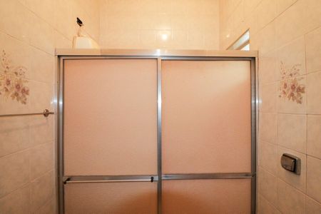 Casa para alugar com 300m², 3 quartos e 5 vagas Casa para alugar com 300m², 3 quartos e 5 vagasBanheiro Social