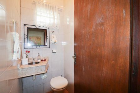 Casa para alugar com 300m², 3 quartos e 5 vagas Casa para alugar com 300m², 3 quartos e 5 vagasLavabo