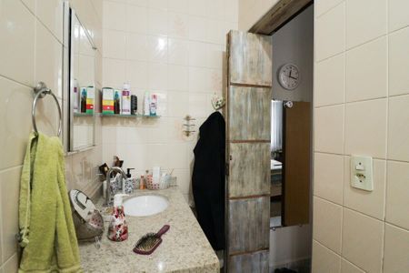 Casa para alugar com 300m², 3 quartos e 5 vagas Casa para alugar com 300m², 3 quartos e 5 vagasBanheiro da Suíte