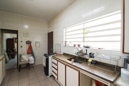 Casa para alugar com 300m², 3 quartos e 5 vagas Casa para alugar com 300m², 3 quartos e 5 vagasCozinha