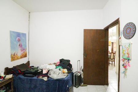 Casa para alugar com 300m², 3 quartos e 5 vagas Casa para alugar com 300m², 3 quartos e 5 vagasQuarto 2