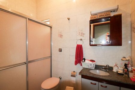 Casa para alugar com 300m², 3 quartos e 5 vagas Casa para alugar com 300m², 3 quartos e 5 vagasBanheiro Social