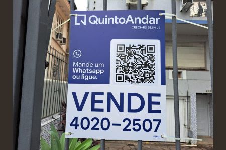 Apartamento à venda com 70m², 2 quartos e 1 vaga Apartamento à venda com 70m², 2 quartos e 1 vagaPlaca na Fachada