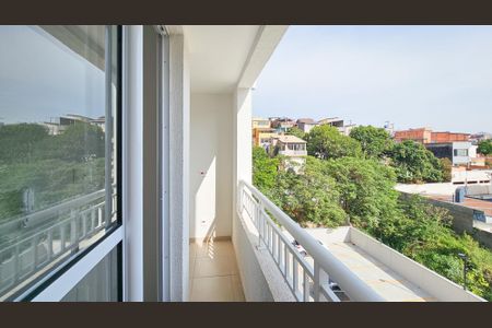 Sacada de apartamento para alugar com 2 quartos, 42m² em Jardim Planalto, Carapicuíba