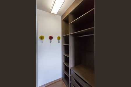 Apartamento à venda com 85m², 3 quartos e 2 vagasCloset da suíte