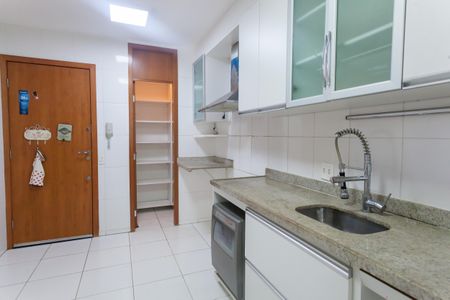 Apartamento à venda com 85m², 3 quartos e 2 vagasCozinha