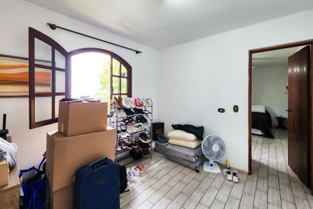 Casa à venda com 154m², 4 quartos e 2 vagasQuarto 3