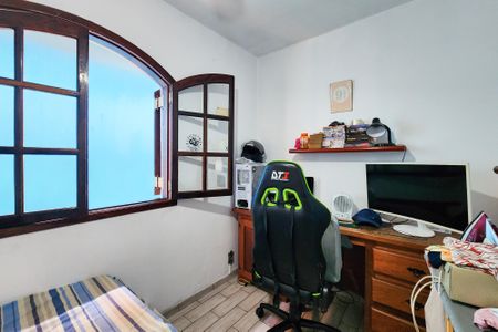 Casa à venda com 154m², 4 quartos e 2 vagasQuarto 2