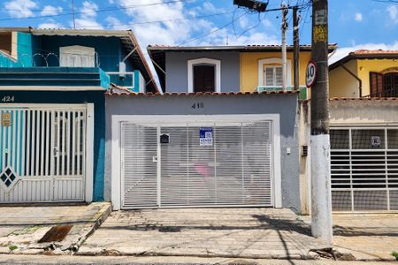 Casa à venda com 154m², 4 quartos e 2 vagasFachada