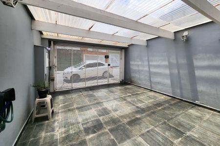 Casa à venda com 154m², 4 quartos e 2 vagasGaragem