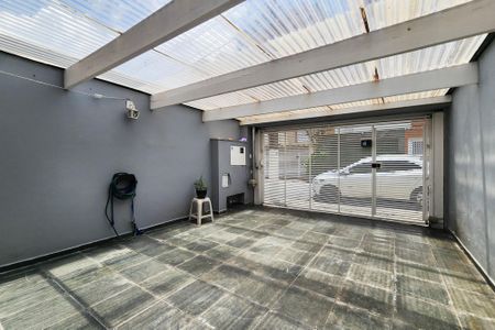 Casa à venda com 154m², 4 quartos e 2 vagasGaragem