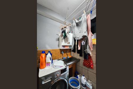 Casa à venda com 154m², 4 quartos e 2 vagasÁrea de Serviço