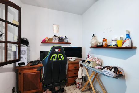 Casa à venda com 154m², 4 quartos e 2 vagasQuarto 2