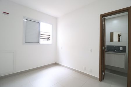 Apartamento para alugar com 55m², 2 quartos e 1 vagaSuíte