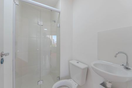 Banheiro de kitnet/studio para alugar com 1 quarto, 24m² em Bela Vista, São Paulo