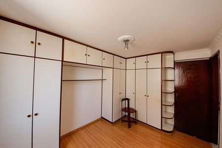 Apartamento para alugar com 127m², 3 quartos e 1 vagaQuarto 2