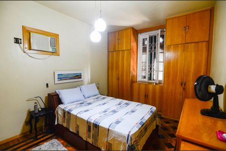 Casa à venda com 200m², 7 quartos e 4 vagasSuíte