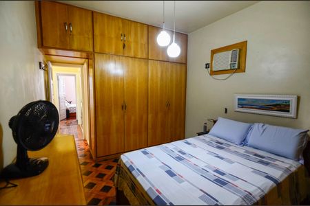 Casa à venda com 200m², 7 quartos e 4 vagasSuíte