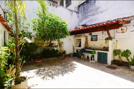 Casa à venda com 200m², 7 quartos e 4 vagasÁrea de Serviço