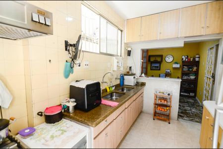 Casa à venda com 200m², 7 quartos e 4 vagasCozinha