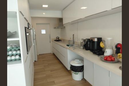 Apartamento para alugar com 172m², 3 quartos e 4 vagas