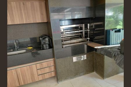 Apartamento para alugar com 172m², 3 quartos e 4 vagas