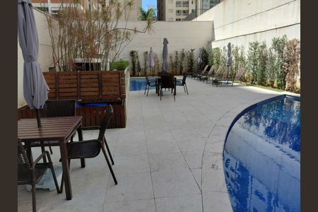 Apartamento para alugar com 172m², 3 quartos e 4 vagas