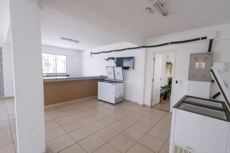 Apartamento para alugar com 56m², 2 quartos e 1 vaga Apartamento para alugar com 56m², 2 quartos e 1 vagaÁrea comum - Salão de festas