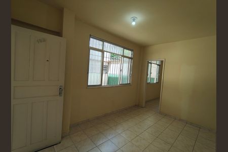 Sala de apartamento para alugar com 2 quartos, 52m² em Taquara, Rio de Janeiro