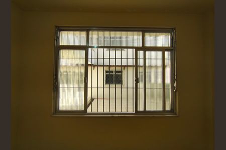 Janela - Sala de apartamento para alugar com 2 quartos, 52m² em Taquara, Rio de Janeiro