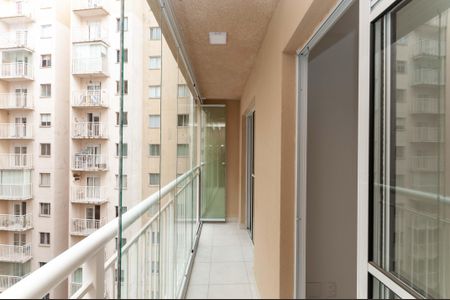 Apartamento para alugar com 37m², 1 quarto e sem vaga Apartamento para alugar com 37m², 1 quarto e sem vagaVaranda da Suíte