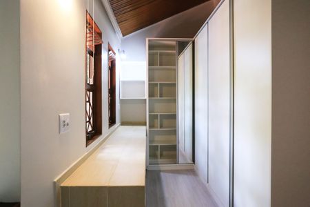 Casa para alugar com 92m², 3 quartos e 1 vagaEscritório