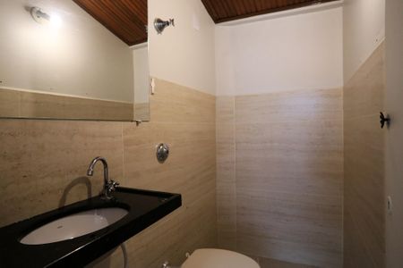 Casa para alugar com 92m², 3 quartos e 1 vagaBanheiro de serviço