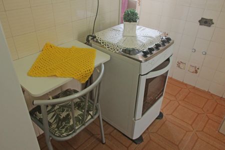 Apartamento para alugar com 80m², 2 quartos e 2 vagasCozinha