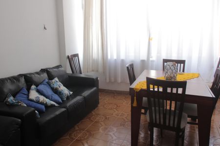 Apartamento para alugar com 80m², 2 quartos e 2 vagasSala