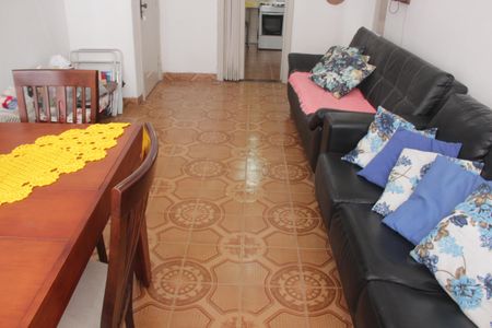 Apartamento para alugar com 80m², 2 quartos e 2 vagasSala