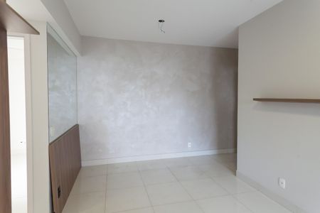 Apartamento à venda com 75m², 2 quartos e 1 vaga